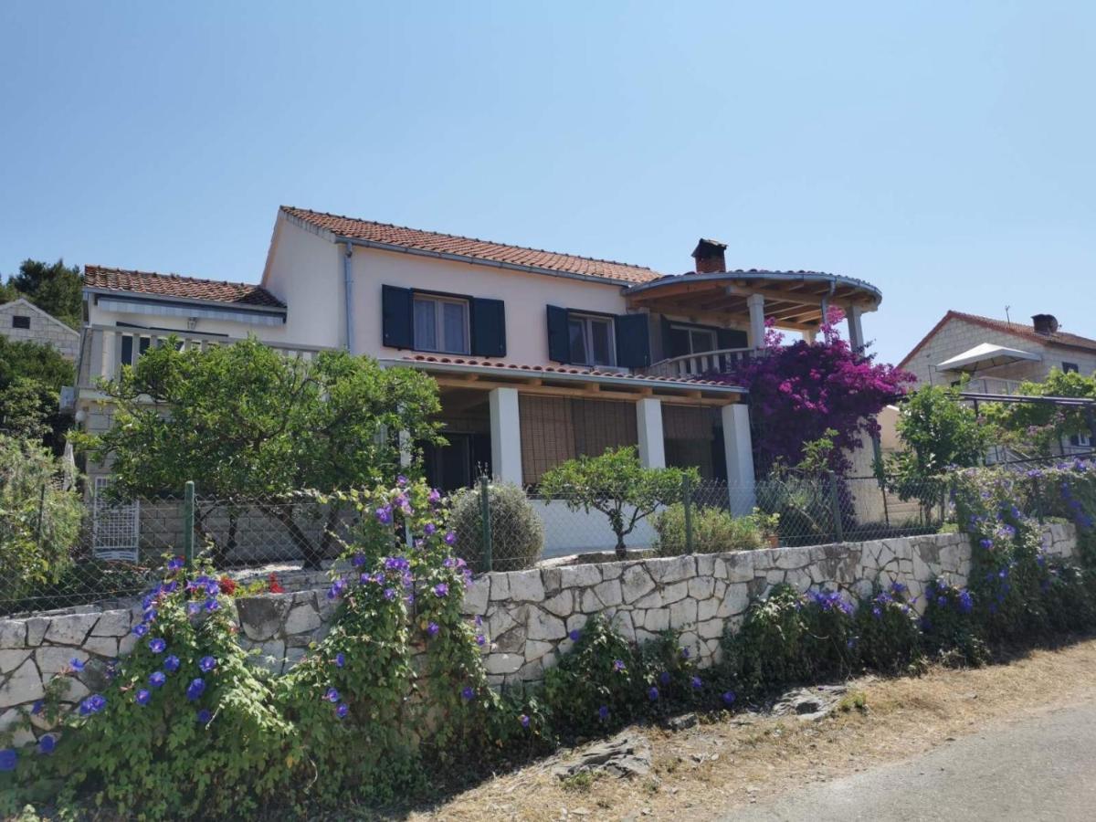 Apartments By The Sea Splitska, Brac - 2923 Postira Extérieur photo